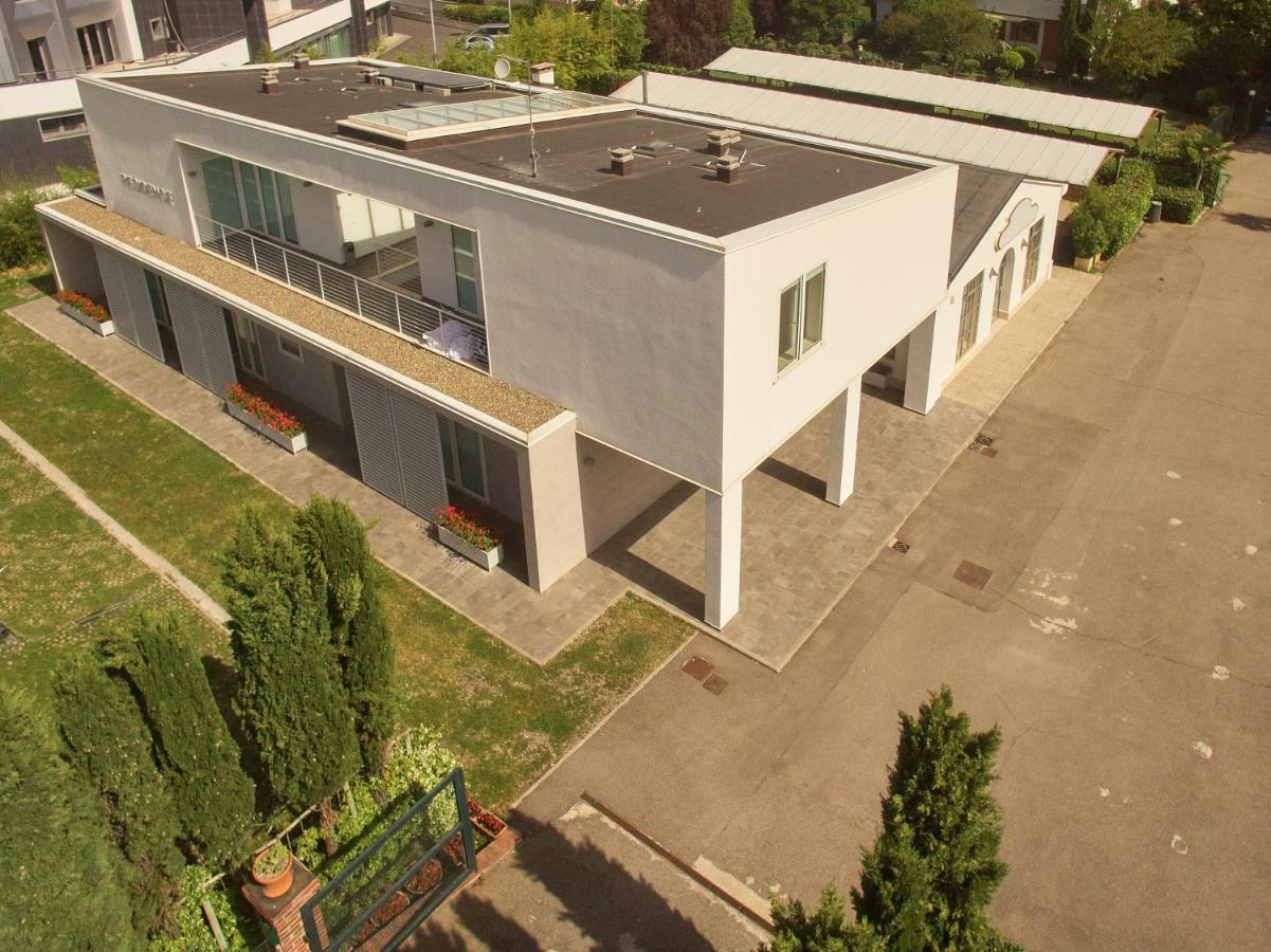 Residence Peloni Arezzo Exterior photo